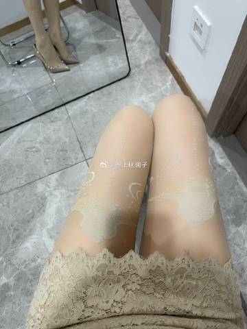 008shEkJgy1i2a3ie6q08j316p1kxx1l.jpg